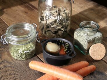 Bouillon de plantes maison