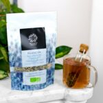 l'infuseur en verre et l'infusion Relaxation mise en situation