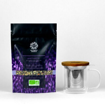 Packshot de l'infusion Amethyste avec son mug infuseur inclus de 300ml