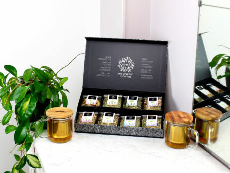 Coffret d'infusions en vrac avec ses deux mugs infuseurs 300ml inclus