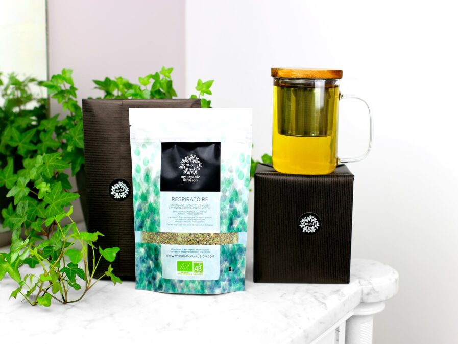 Infusion en vrac Respiratoire avec son mug infuseur et son paquet cadeau
