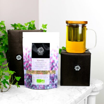 Infusion Sommeil bio en vrac avec un mug infuseur et son paquet cadeau